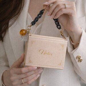 Bookmark Purse, Book Carrier, Viral TikTok Bookmark, Hand Held, Resin & Bead